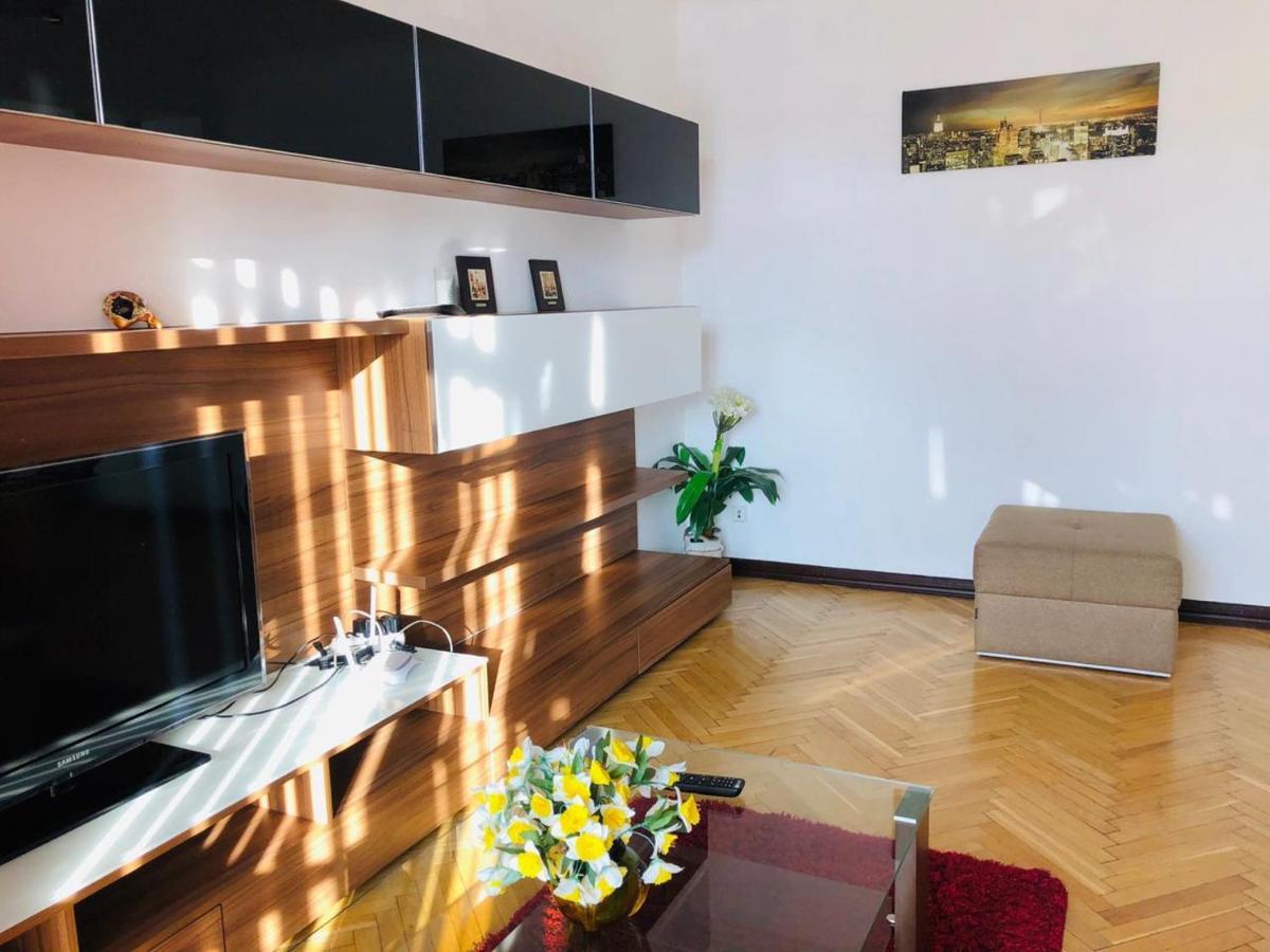 Amazing View Of Maydan! Apartment Kiev Exterior foto