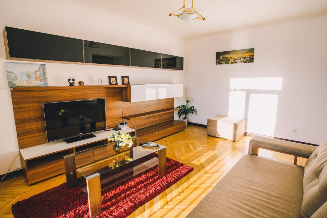 Amazing View Of Maydan! Apartment Kiev Exterior foto